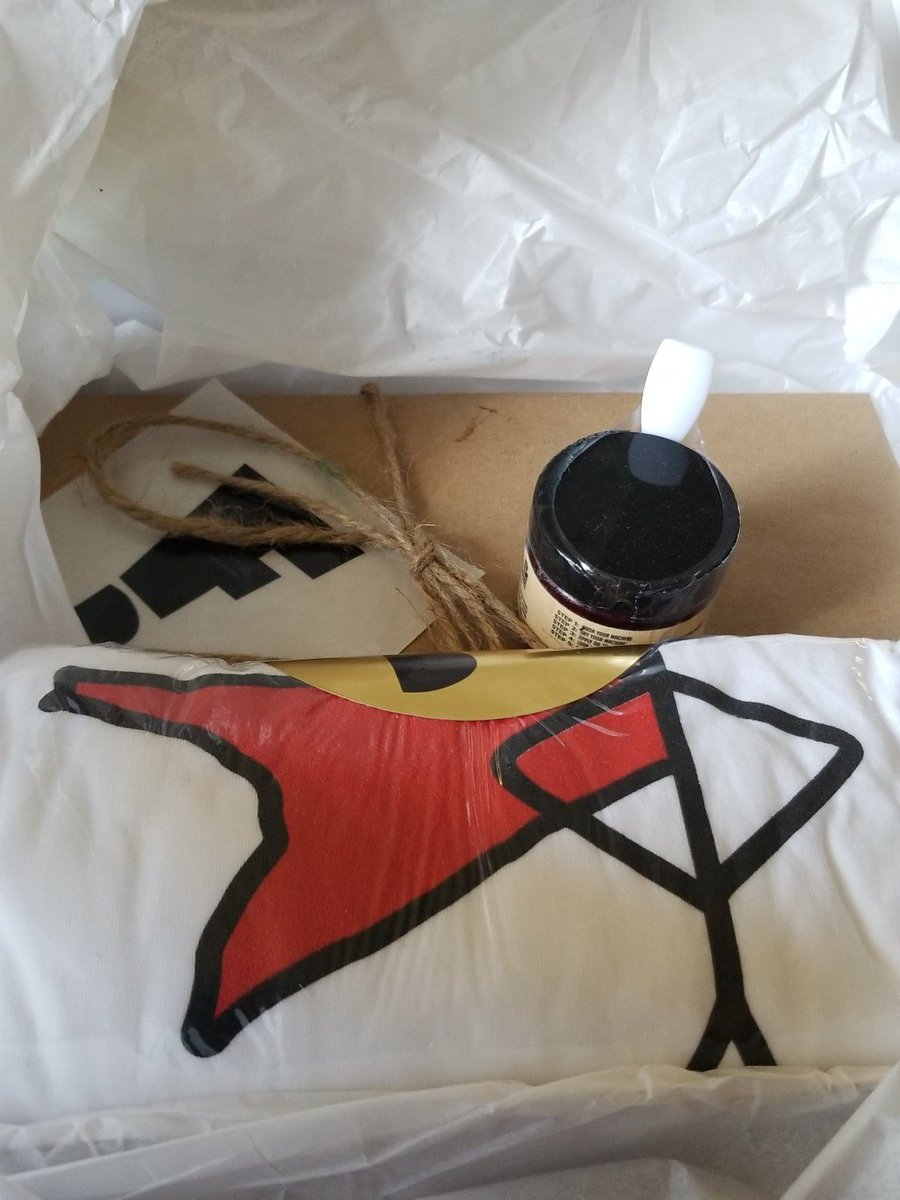 Colby_Wilson_7's tweet photo. Got my package in @hotdamnirock
Much luv bro 
#KainSpeaks https://t.co/HQEdk1aERS