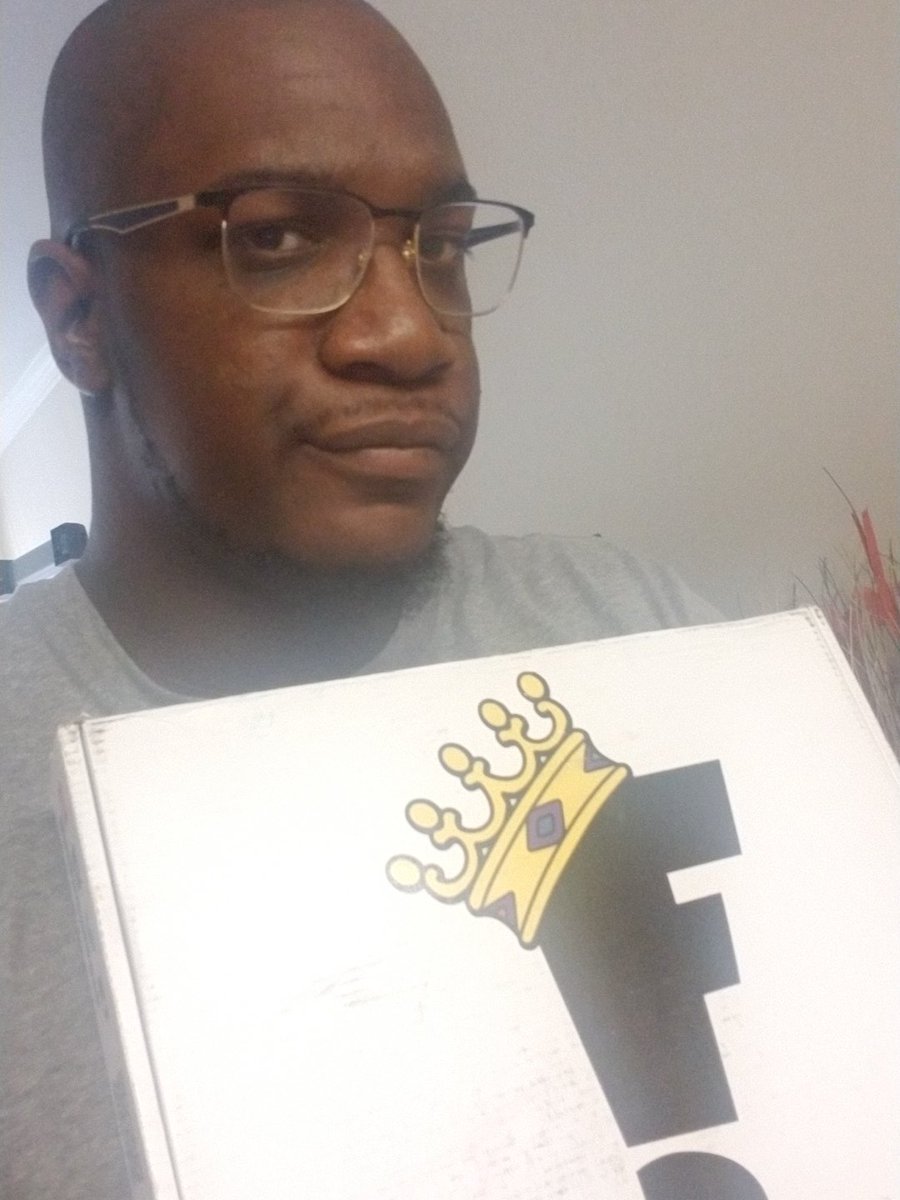 Colby_Wilson_7's tweet photo. Got my package in @hotdamnirock
Much luv bro 
#KainSpeaks https://t.co/HQEdk1aERS