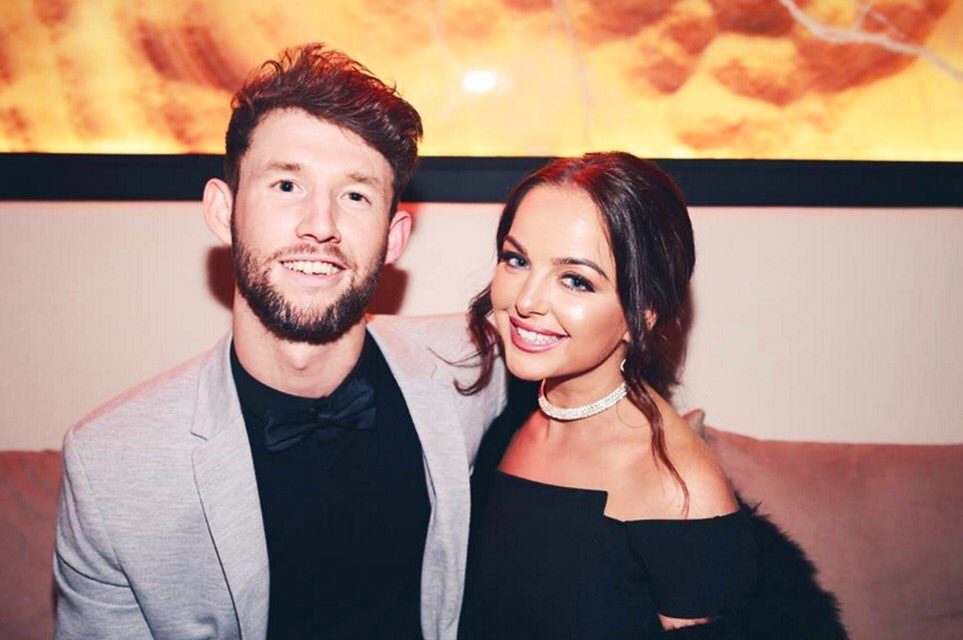 Saturday smiles 😁😁 Meet you at the bar 🤪🍸 #AurousVibes