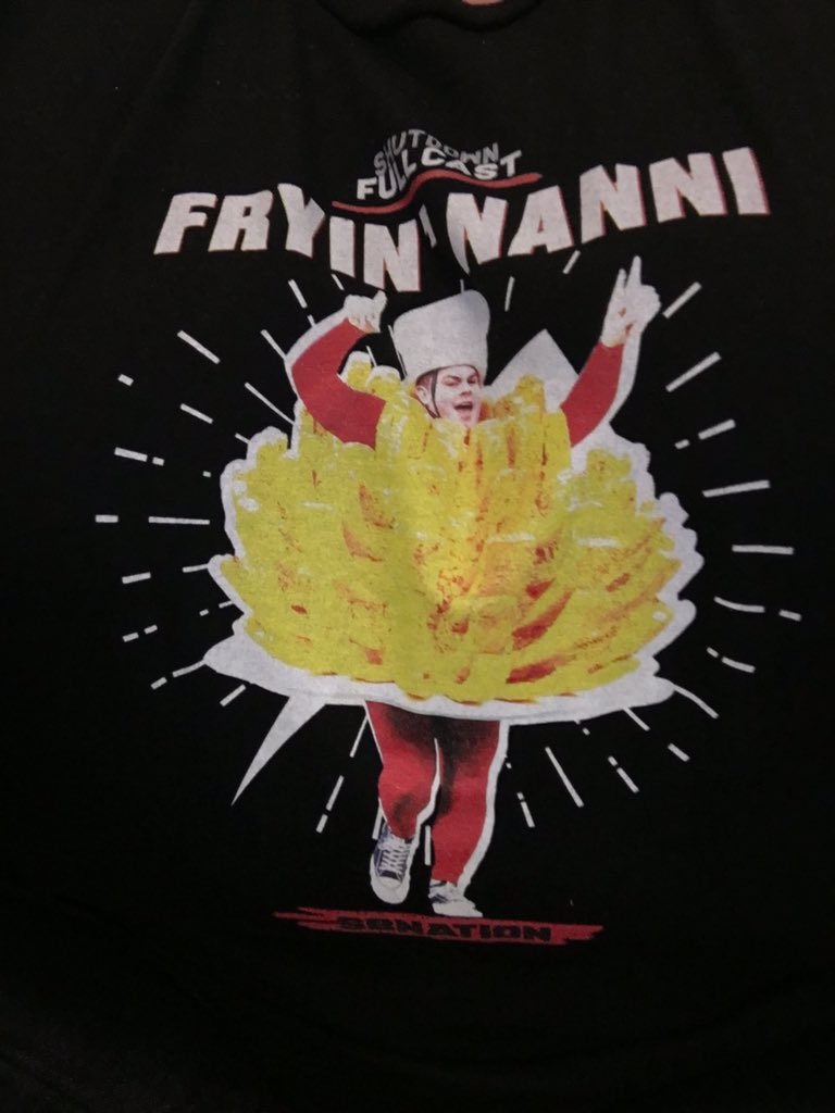 kimilynn's tweet photo. Wearing my #FryinNanni shirt today for the games. @ShutdownFullcas @celebrityhottub https://t.co/uGluYCB0yi
