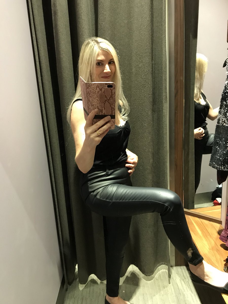 CherylKitCat's tweet photo. Been buying clothes for Christmas and Autumn @nextofficial Very happy with these little outfits #nextclothes https://t.co/MgC8WX91z1