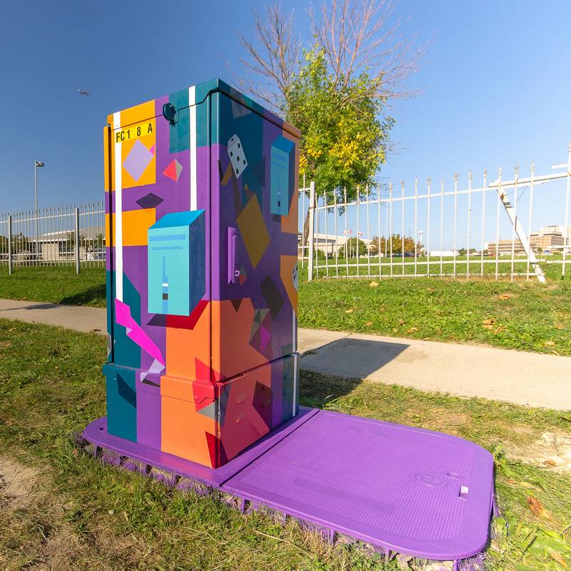 CavanaughTO's tweet photo. Andre Kan's @andrekanart new #bellboxmural on on Arrow Rd in #YorkWest #ward7 Produced in partnership with @StART_Toronto #utilityboxmurals #streetart #torontomurals @EmeryVillageBIA @NorthYorkArts https://t.co/6ep6rbGWga