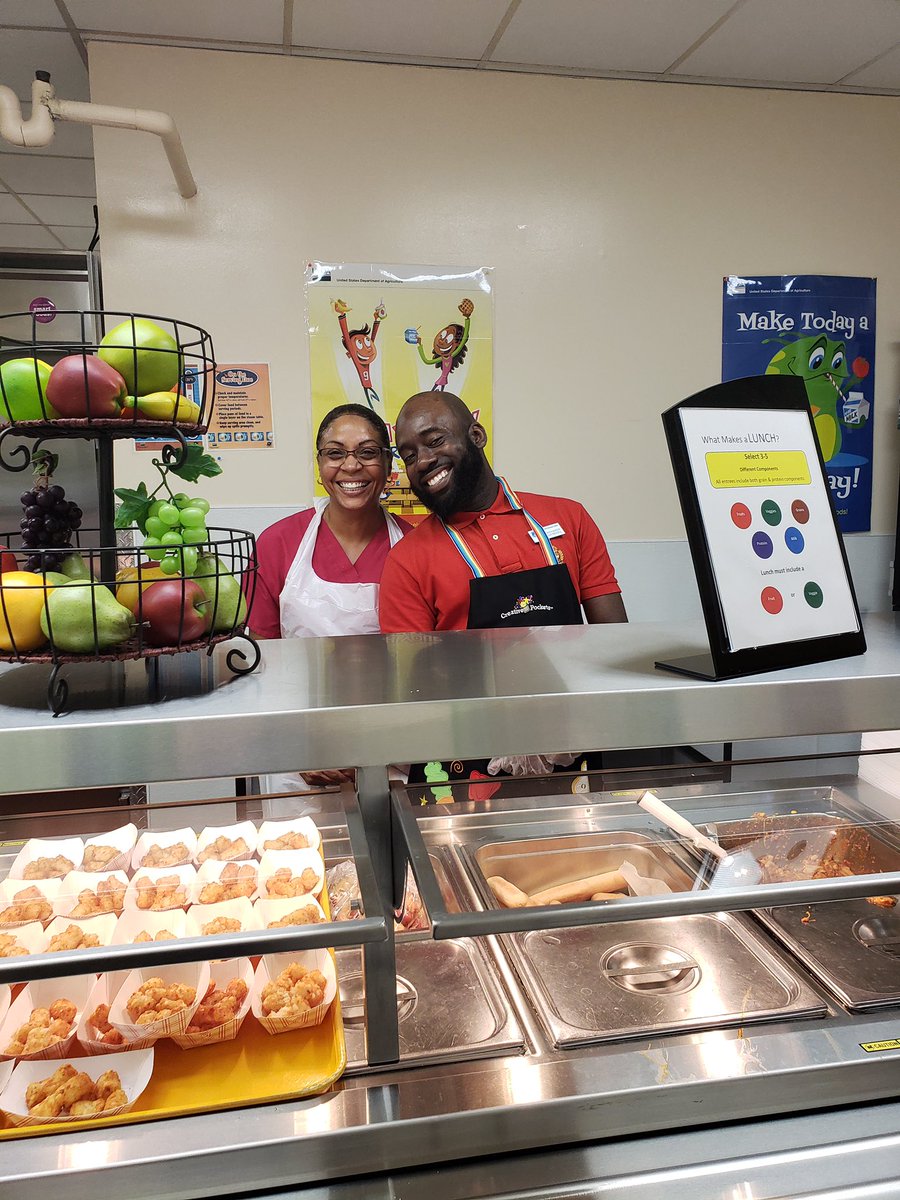 akjohnsonEdS's tweet image. What do you do when the cafeteria is short staffed, but the students still have to eat? You do what you have to do! #wheresmyapron #servantfirst #APduties #theythoughticooked #itwasfunwhileitlasted