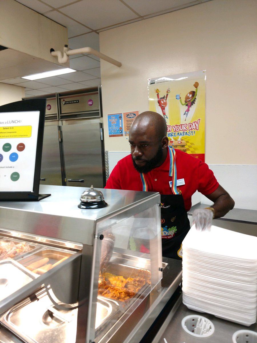 akjohnsonEdS's tweet image. What do you do when the cafeteria is short staffed, but the students still have to eat? You do what you have to do! #wheresmyapron #servantfirst #APduties #theythoughticooked #itwasfunwhileitlasted