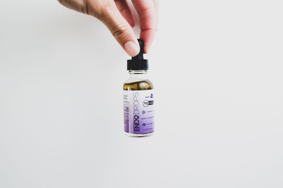 hellogramsly's tweet image. We're picking up on those good vibrations with a heart full of graditude (and some #CBDoil in our morning coffee doesn't hurt either 😉). #hellogramsly #restingblissface #CBD #hempoil #endo  buff.ly/2NcVH17
