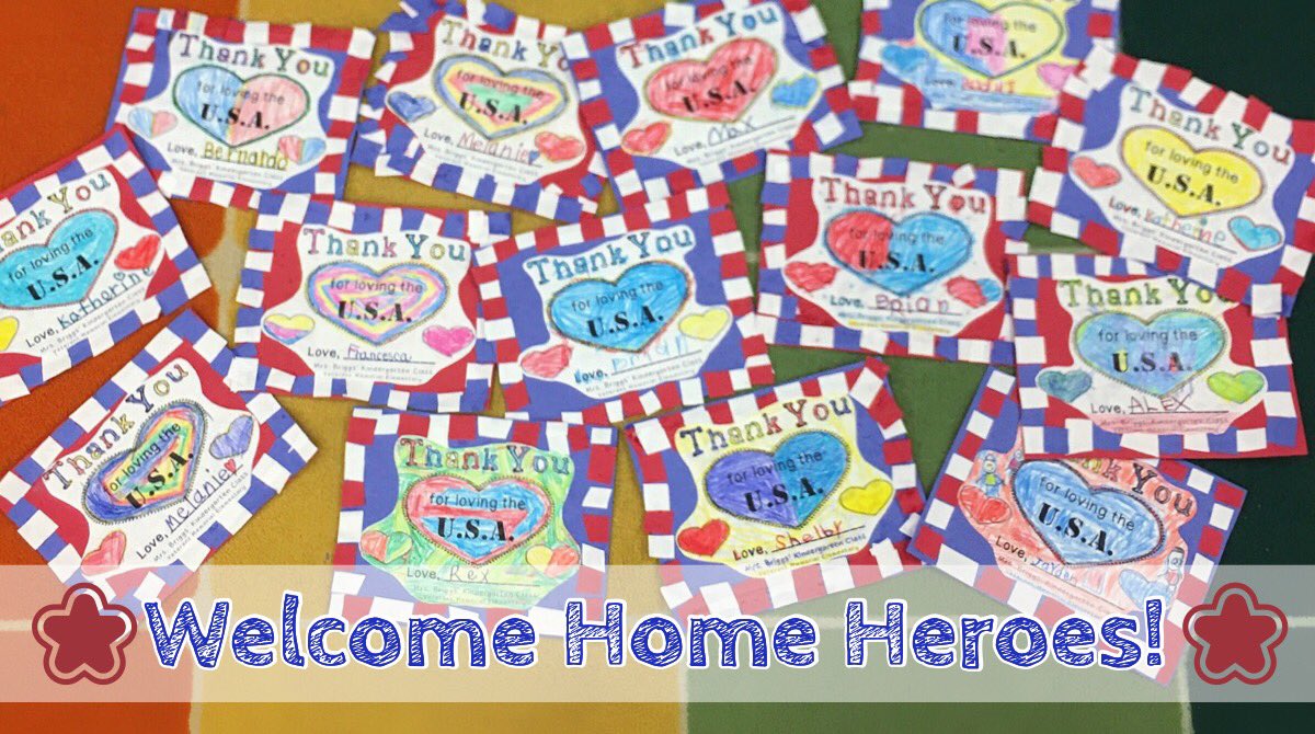 Excited to present handmade messages of thanks from the Bears to our hometown heroes aboard <a href="/HonorFlightNet/">Honor Flight Network</a> tonight...welcome home!!!👏🏼🇺🇸 #MadeWithLove #USA #WeAreVME #CollierHonorFlights 

Learn more:
❤️Facebook
m.facebook.com/colliercountyh…

💙YouTube
youtu.be/9E7GLdYhm3s