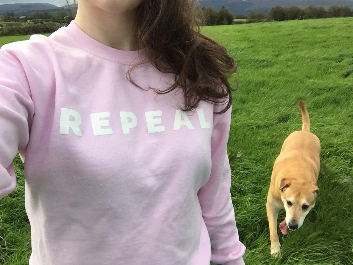 freesafelegal's tweet photo. This volunteer from Sligo couldnβt make it to #ARCMarch18 but we just love this solidarity pic of her with her most excellent doggo. π #DogsforChoice https://t.co/AnoMcLY99Q