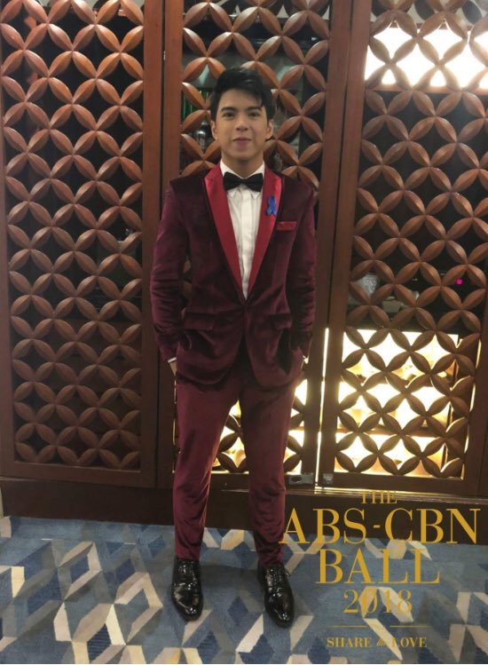 NashAguasOFC's tweet photo. [PHOTO] Nash Aguas at #ABSCBNBall2018 💚💯 https://t.co/N75ACKlVPR
