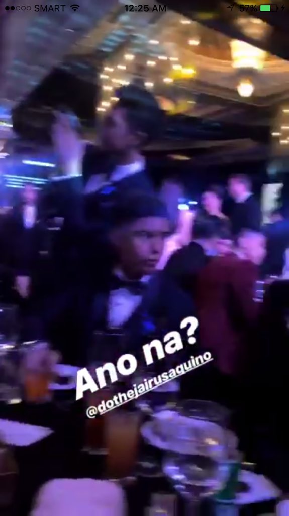 AlexaAddictsph's tweet photo. Pinipicture ni Darren si Alexa oh. Spotted ko kaso medyo malabo @alexailacad darlexa #ABSCBNBall2018 https://t.co/oNmZjM0ruN