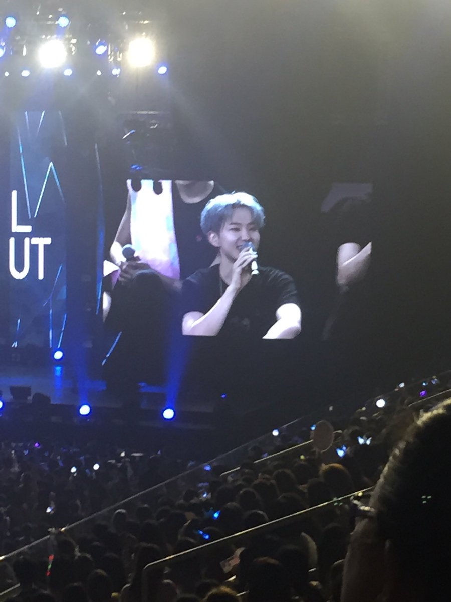 decenaira's tweet photo. best night of my life.... thank you seventeen ily (also @cxthleen huhu we saw them together) https://t.co/UKx4ucrjOb