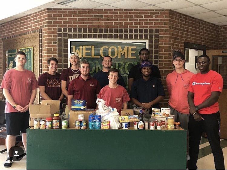 Pike_Methodist's tweet photo. Big thanks to the Men’s Basketball team and the Alpha Epsilon Alpha Chapter of Omega Psi Phi and all who donated to our joint drive to provide food and other non perishable items to those impacted by Hurricane Florence! https://t.co/OFPAH75KvX