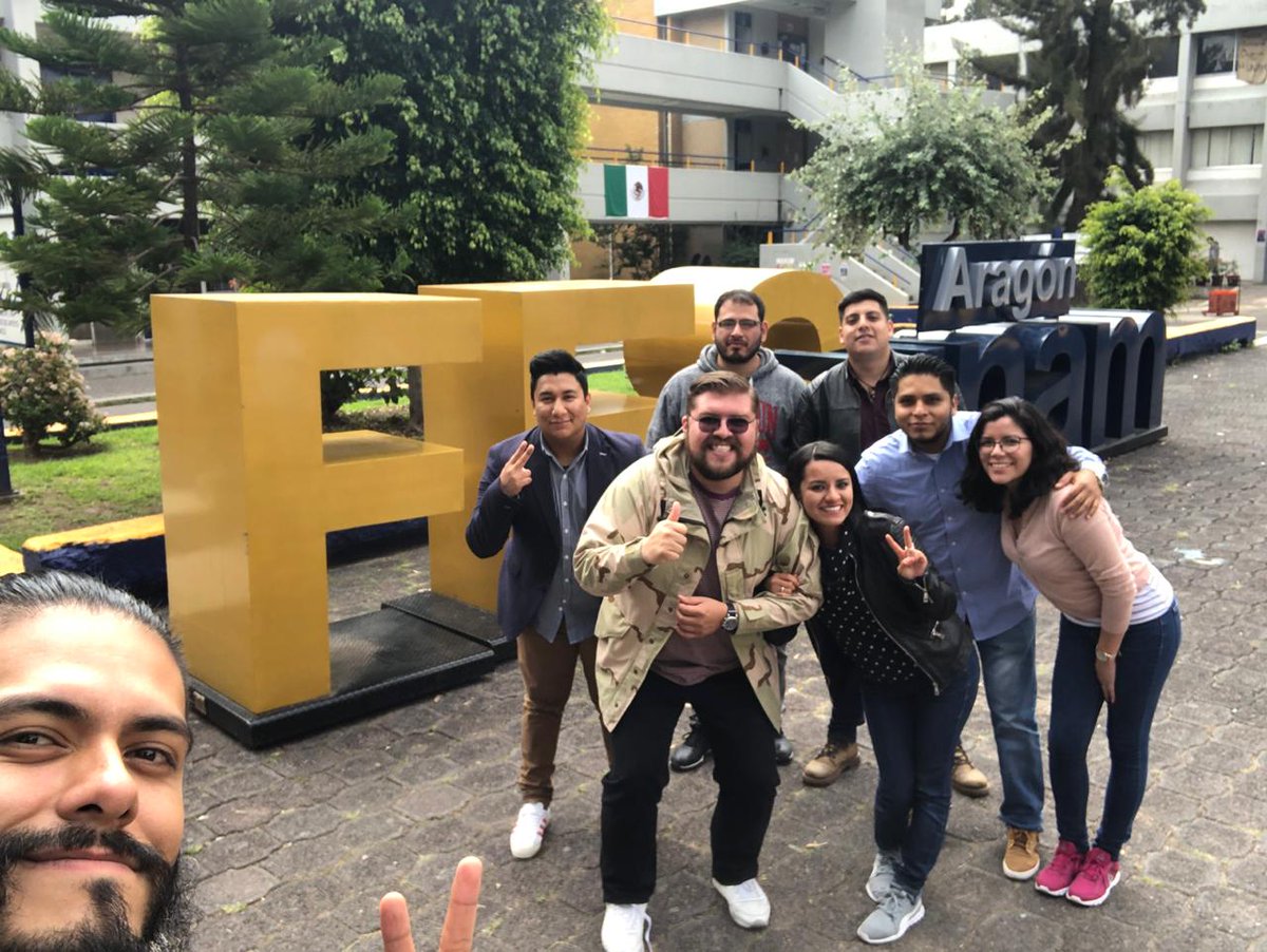 omar_warrior_'s tweet photo. @UNAM_MX @FESAragonUNAM #UNAM termina un ciclo!
Fin del diplomado de titulación 🎓
Orgullo azul y oro por siempre!! 🤘
@leonossss @Rocanlover10 @cochitayayais @octAARON @GerCaR78 y Ana! https://t.co/ITZmIgFwgB