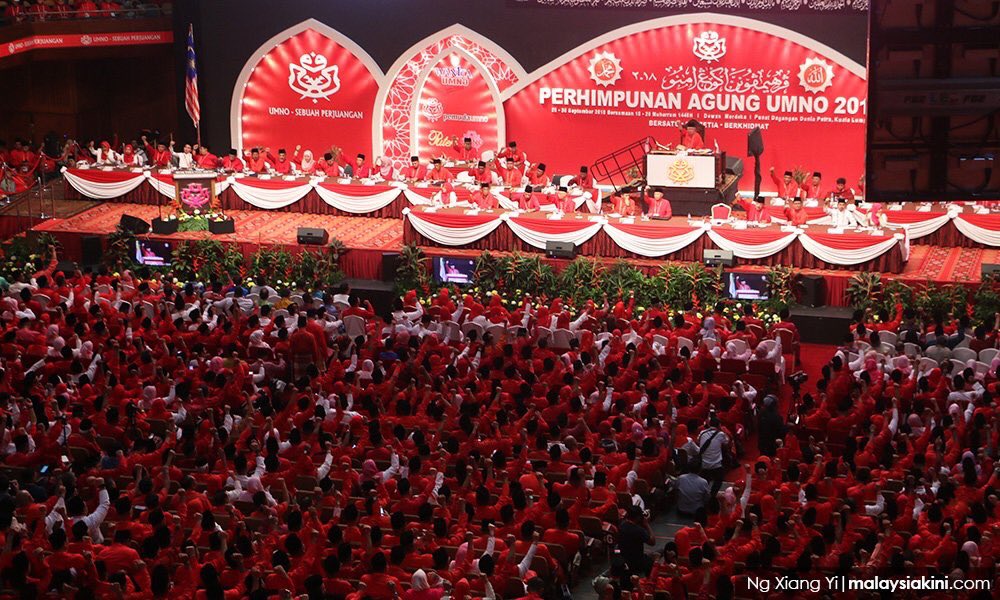 JaisSarday's tweet photo. PAU 2018 - ucapan sulung Presiden @Zahid_Hamidi panjang berjela tanpa hala tuju yg jelas.. enjin dah start, tapi tak tahu nak drive ke mana.. kalau enjin over heat, bole terbakar atau meletop.. @umnoonline @SinarOnline @staronline @UMonline @bharianmy https://t.co/2XnGbahK4Y
