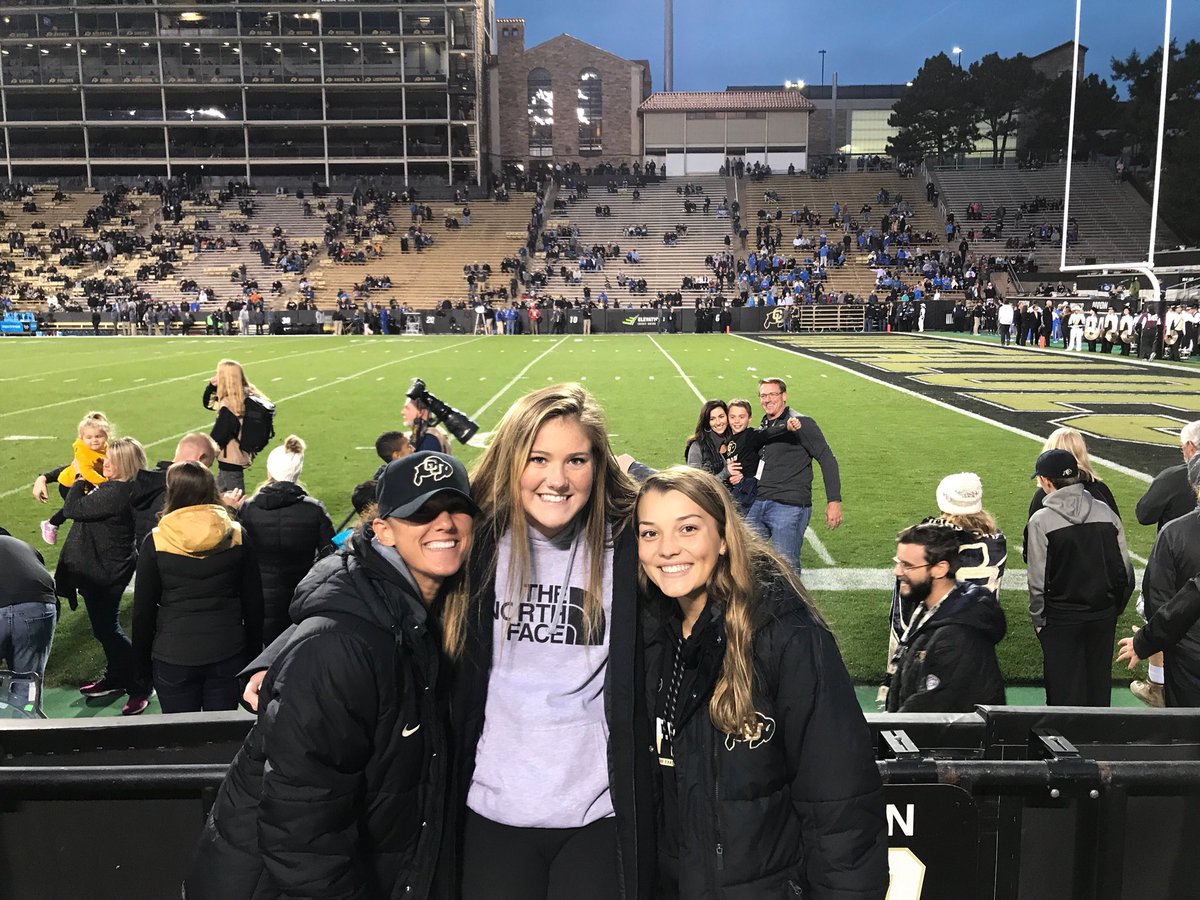 mauragsinger's tweet photo. Very excited and blessed to announce that I’ve officially committed to play D1 basketball at Colorado University. I’m thankful for all my family, friends, and coaches who helped make me the player I am today. I’m excited for the next chapter, SKO BUFFS!! 💛🖤🏀 #cuin19 https://t.co/4AmfFO02vQ