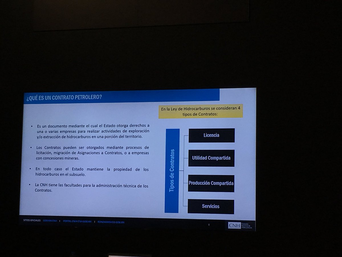 SueMayo88's tweet photo. Plática del Mtro. Fausto Álvarez de la @CNH_MX, “Resultados y expectativas de los Contratos Petroleros para la Exploración y Extracción de Hidrocarburos” #CMP18 https://t.co/6BtVlF8N1u