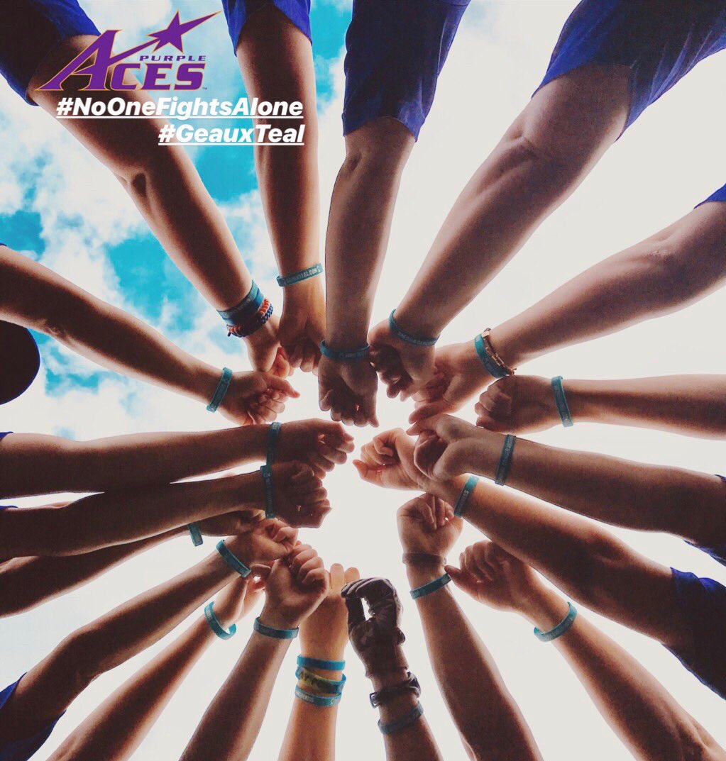 jrbern99's tweet photo. #PlayforKate #helmetssavelives
#geauxteal #noonefightsalone
#DoItForMitchell
Because it's bigger than just a game💕 https://t.co/6P8p2vLuUP