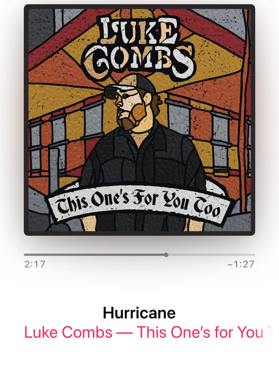 LDaniels519's tweet photo. Hey @lukecombs it’s homecoming on the mountain!! Love listening to one of our favorite Mountaineers!! 💛🖤🏈🖤💛 #APP #STATE #TIGMA #appstateisHOME https://t.co/IAwHaPYJxG