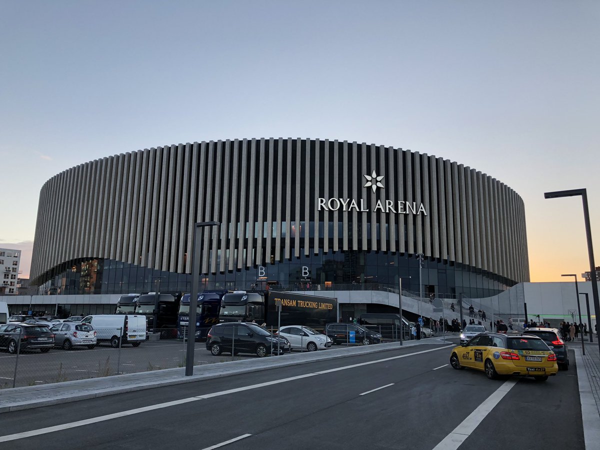 ilkkapihlaja's tweet photo. Getting ready for @U2 in Copenhagen, time for Experience & Innocence. #U2ei #concert #music https://t.co/tkhR2SHVhQ