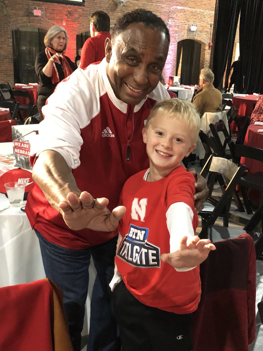 TimHodges402's tweet photo. Two of my favorite football players! @Huskers #JohnnyTheJet #Kallan https://t.co/IzPjnSdmg3