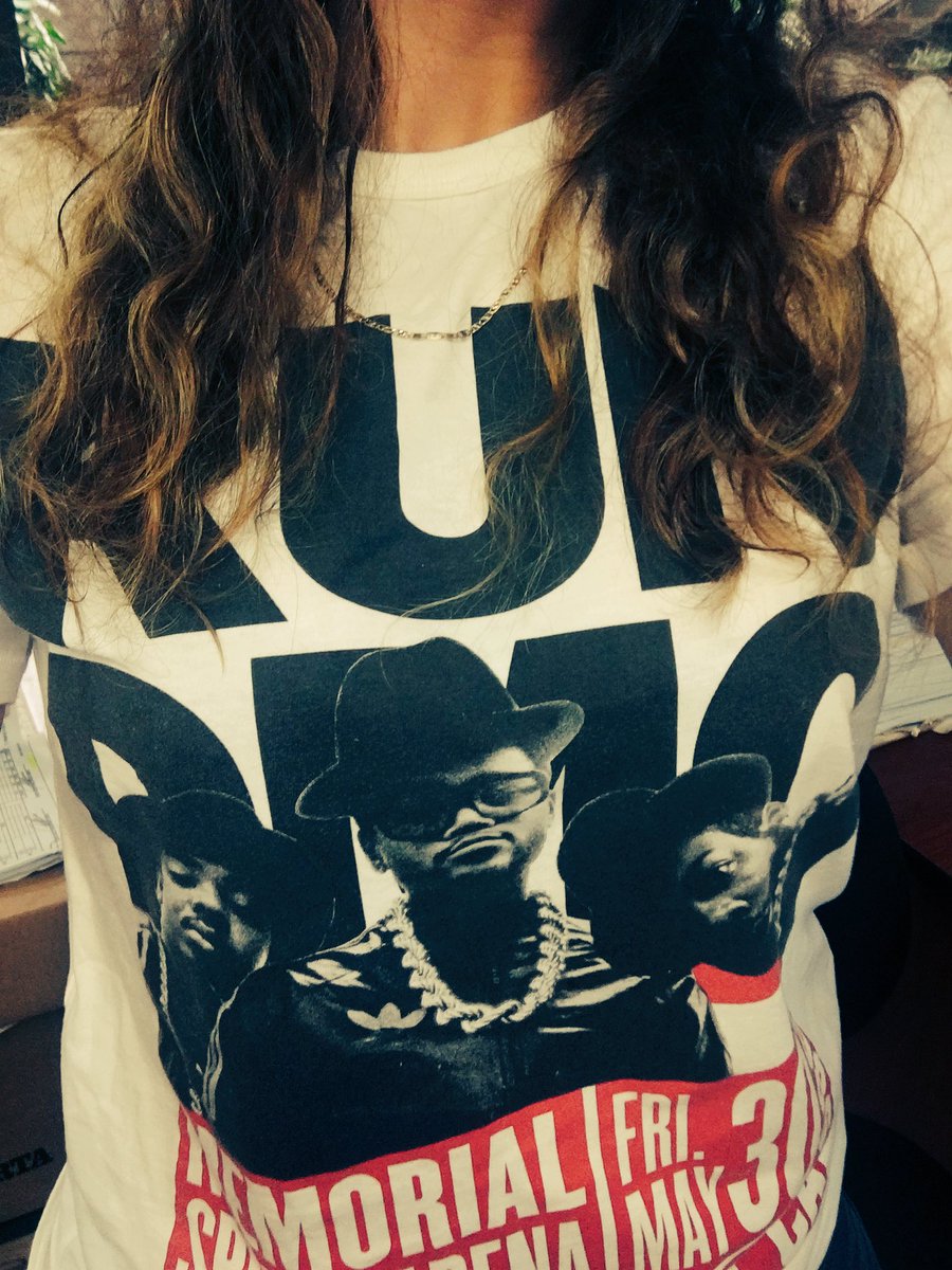 marley799's tweet photo. #FelizSábado
#vibes #rumdmc 🙌🏼🙌🏼 https://t.co/vhX5YNsWCO