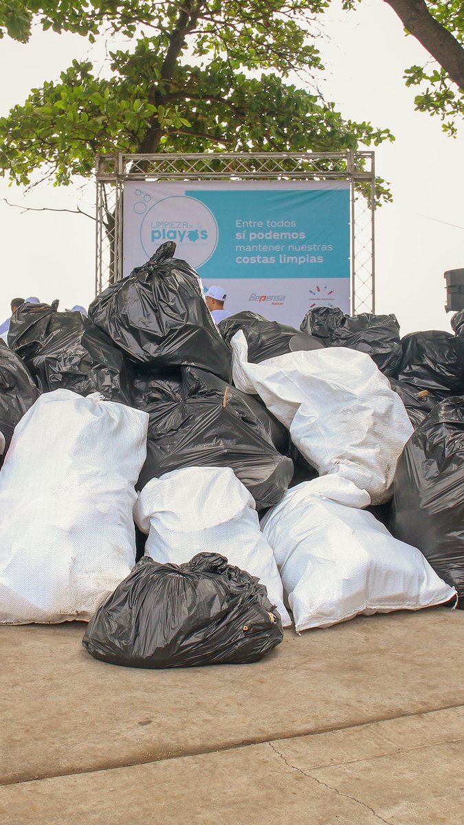 ¡615 kilogramos después! Estos son los desechos ya clasificados. Verás el resultado final en nuestro próximo tweet 😉