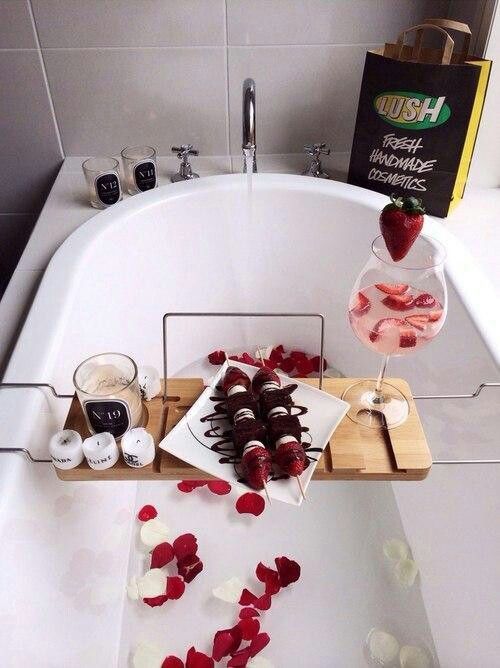 BelaRuche's tweet photo. Tout ce qu'il nous faut! 😍😱 https://t.co/4DpWwFrvrM