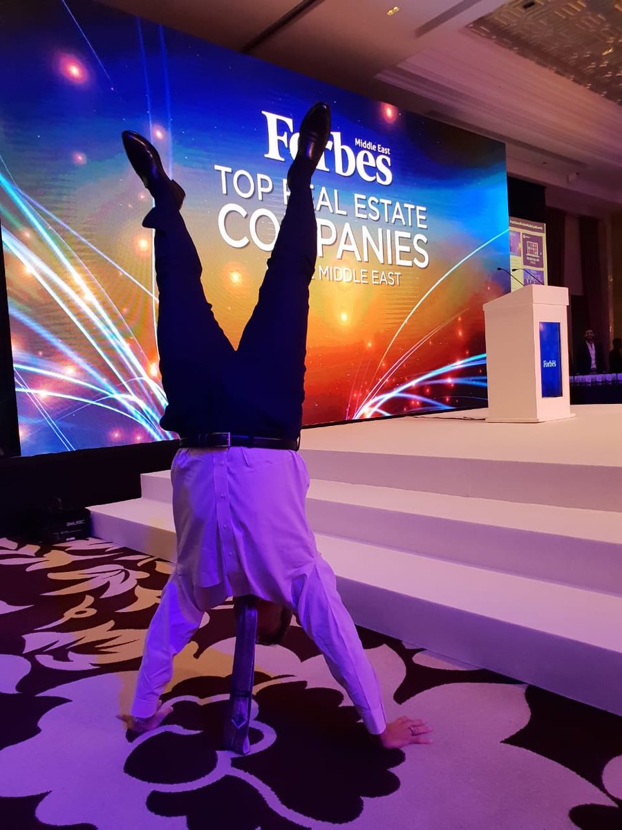 marvan_alnajjar's tweet photo. RAK PROPERTIES CEO FLIPS FOR FORBES! #forbesmiddleeastevents @saharacomms #realestateceo @forbesmiddleeast @rakpropofficial https://t.co/30HklGnMDT