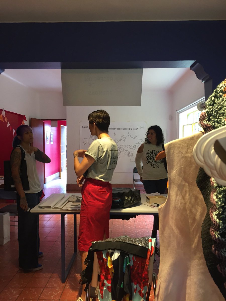 GeekGirlsMx's tweet photo. Ya estamos recibiendo tus prendas para #truequedemoda https://t.co/B5WyL3pnqN