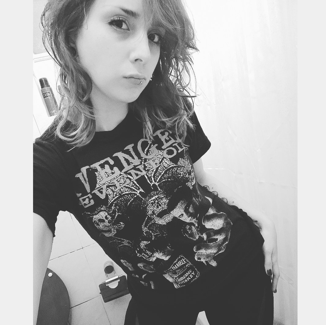 JulietaBeatrice's tweet photo. Salí rara pero mg https://t.co/4mhyftttbB