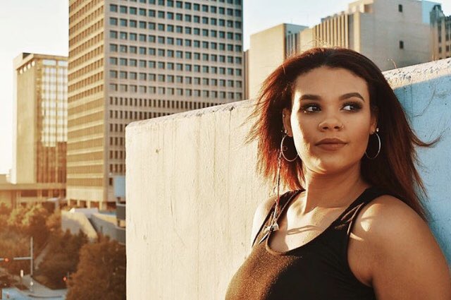 ky_moss18's tweet photo. Hey i had a photoshoot and loved these:) https://t.co/ZP5mRjdHTg