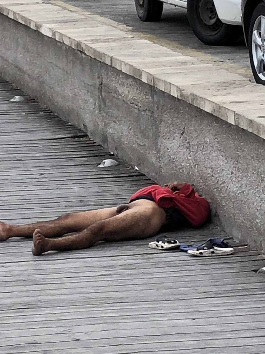 _pepperh's tweet photo. @Brandon_Clarkk What you doing in Rhodes mate? You need to stop working if this is how it gets you😫 https://t.co/uQQmghJIx4
