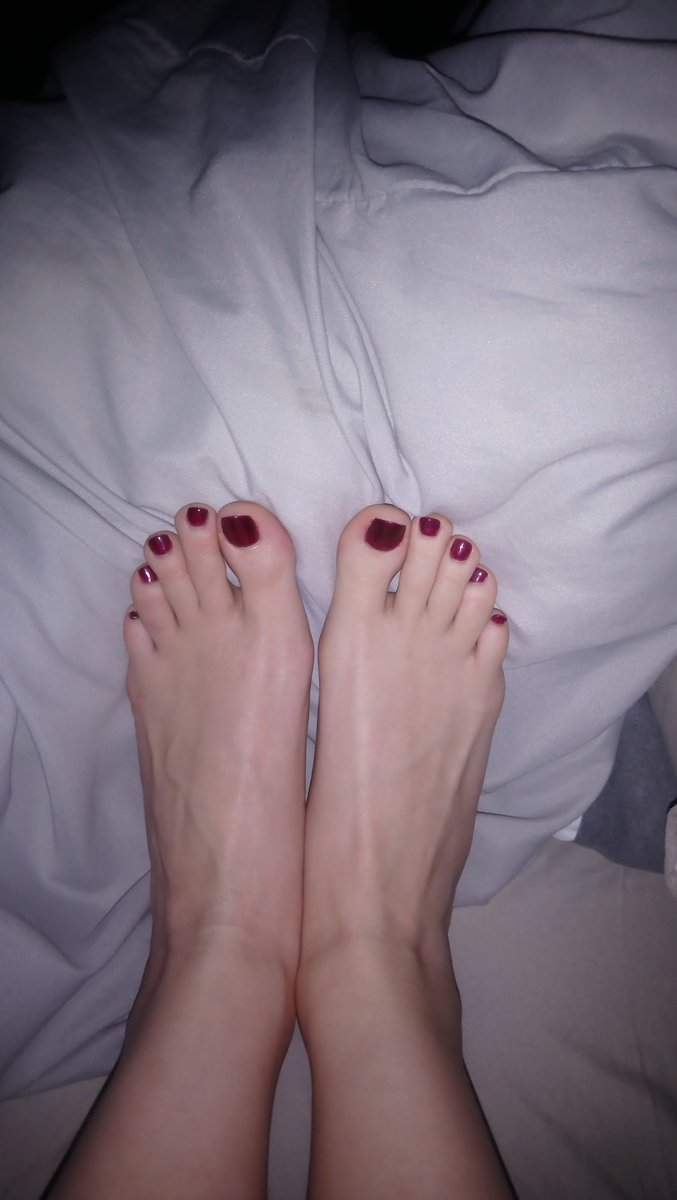 themisslani's tweet photo. New pedicure... Dont you just want to kiss my feet?
Reimbursement $50 toes, $50 fingers.

#findom #dominatrix #fetish #Queen #iownyou #worship #powerissexy #footfetish

@RTL0SER @RTP1G @RTwimp @RTfaggot @RTfucker @rtpid @slavekane @RTSubBitch @rtfemdom1 https://t.co/4U2F9stidZ