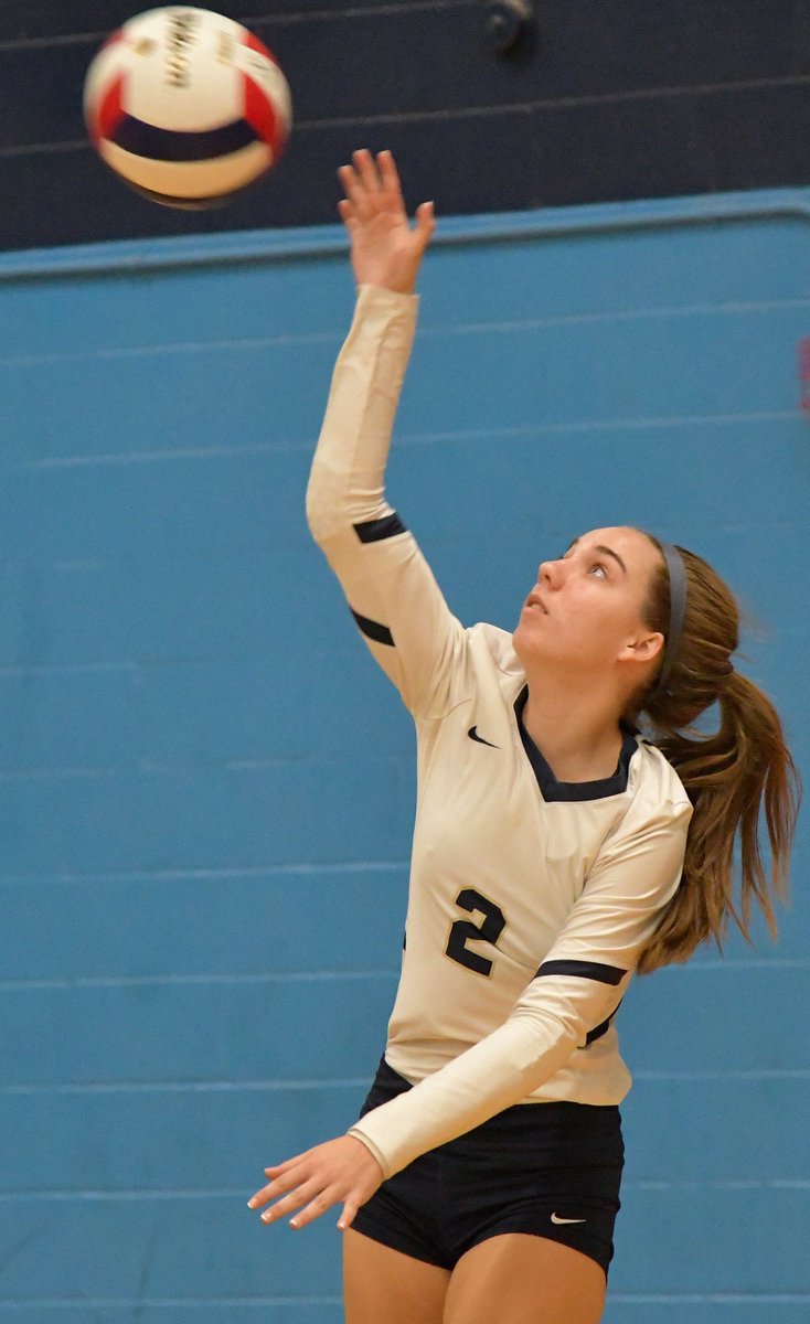 TimVizerPhoto's tweet photo. Althoff wins Metro Classic Volleyball Tournament at BTHS-East - I photographed Cor Jesu @CorJesuAcademy , Althoff @AlthoffCatholic , O'Fallon, Ursuline @UASTLVolleyball , Incarnate Word @incarnateword , &amp; Mater Dei @MaterDeisports  @STLhssports  @stltoday  https://t.co/vMv4fEtwqC https://t.co/TooWZA8oEU