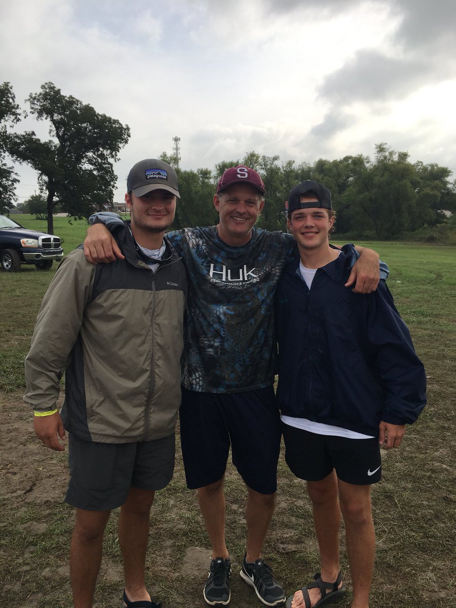 SHBearcatBF's tweet photo. Final results are in!

Team Steele/Bethel finished 13th!  (Out of 200 boats)

They both took home a $40 gift card to Academy, and a BIG point haul to carry over to next month, where the boys will be on Lake Lavon.

GREAT JOB! https://t.co/eYbwaFnlbr
