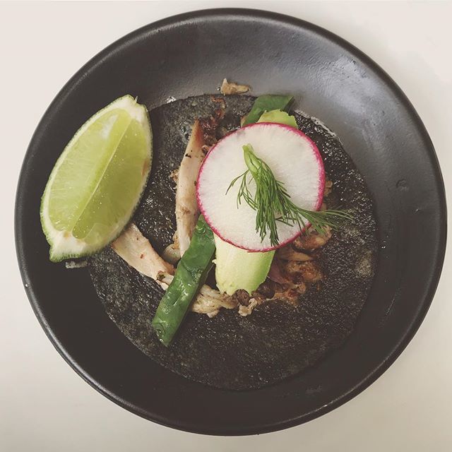 beccccaaaaaa_'s tweet photo. When tacos are life 🌮🌮
#cdmx #mexicocity #coloniaroma #mexico https://t.co/cCQVXo5kAx