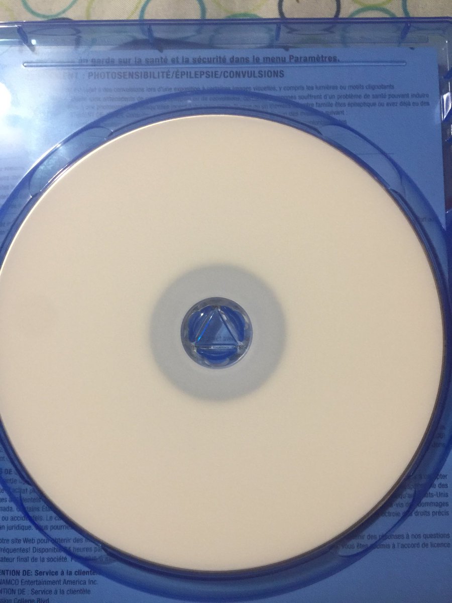 C_UltraGalaxy's tweet photo. @Walmart the #cpudoesntmatchup plus the door alarm 🚨 went off because they didn’t re take it out of the security case, #checkyourtapes https://t.co/AVtZSEXG65