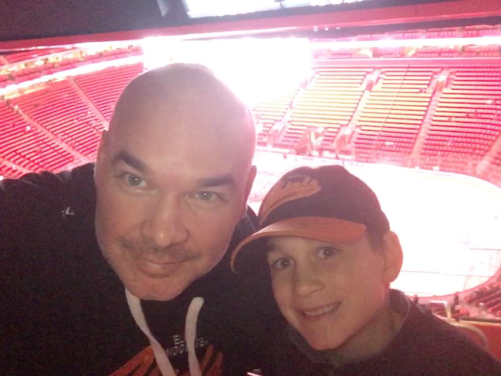 gdhs_taylor's tweet photo. First NHL game. @DetroitRedWings #HockeytownLive https://t.co/Du4hRtcZmm