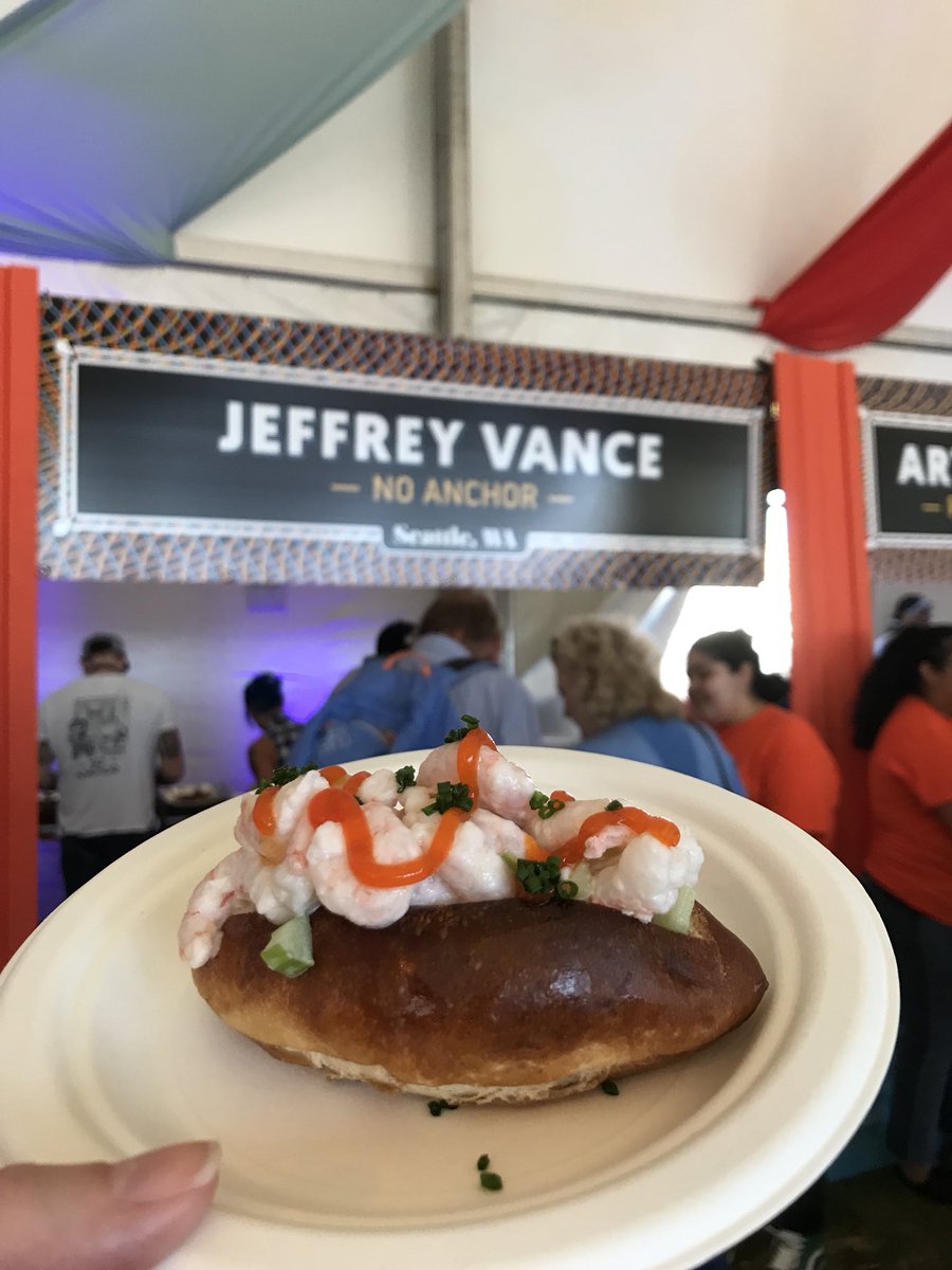 mtglb's tweet image. If you haven’t treated your taste buds to the Taste Tent yet, well what the heck are you waiting for?