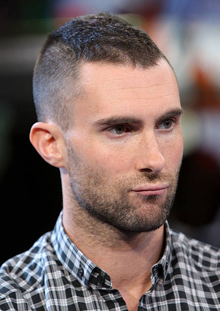 rollwithliam's tweet photo. GREEN EYES.

I’m voting for @maroon5 for Favorite Duo or Group - pop/rock at the #AMAs https://t.co/fxEHcjryIW