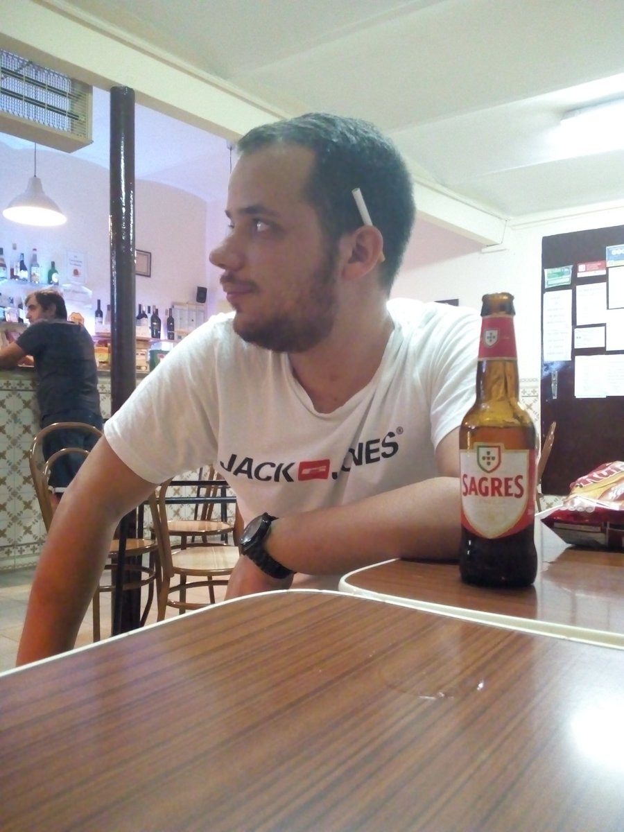 Grazinssss's tweet photo. O Rato está diferente, está cada vez mais fixe https://t.co/kLsnxeFGkL