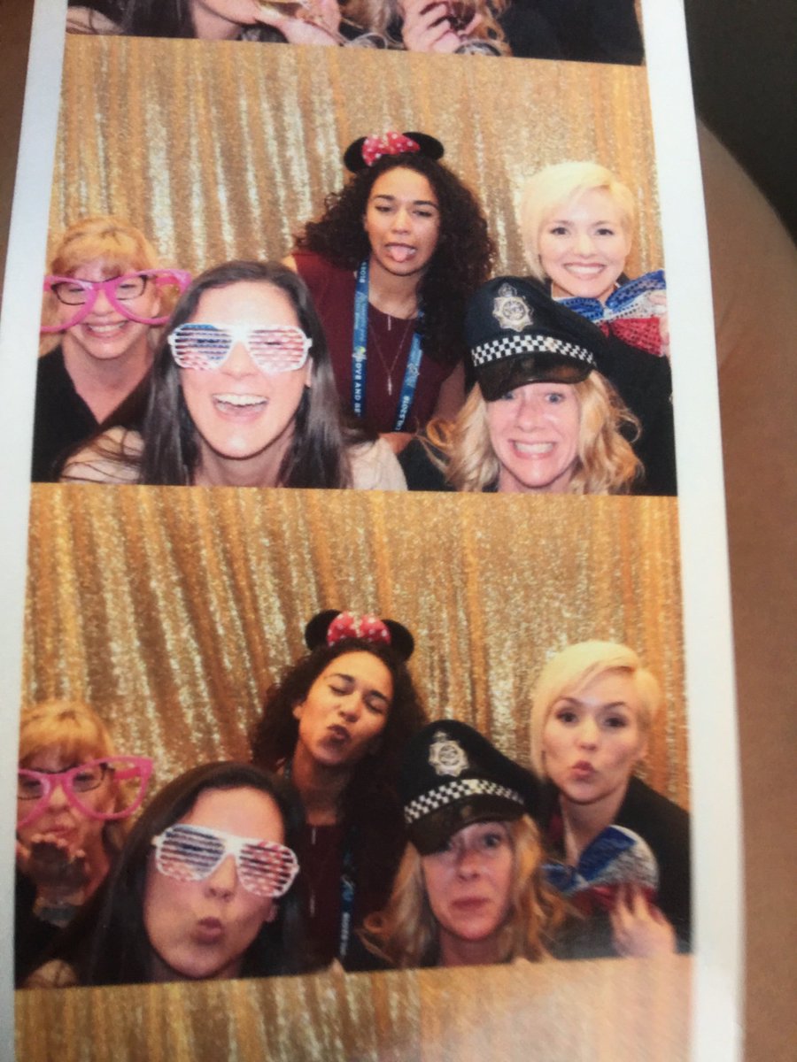 convo_w_kel's tweet photo. #beinsilly #CMLS2018 https://t.co/mXa6Id1GgT