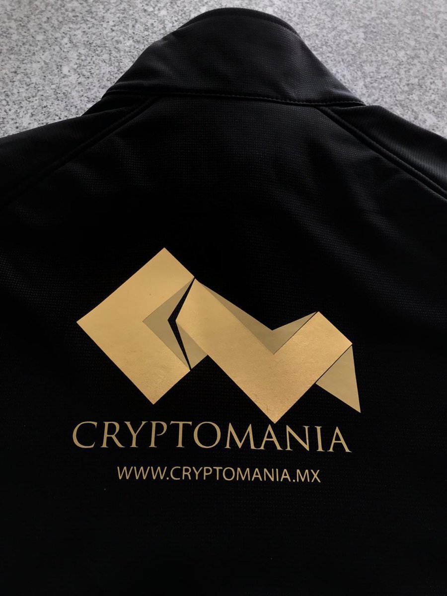 cryptomocho's tweet photo. #cryptomania style
@cryptomaniamx 
some nice sweter from  #cryptomania 
#ihaveabag !!
@CryptoJAV @mujicajm https://t.co/jY2NUcJld5