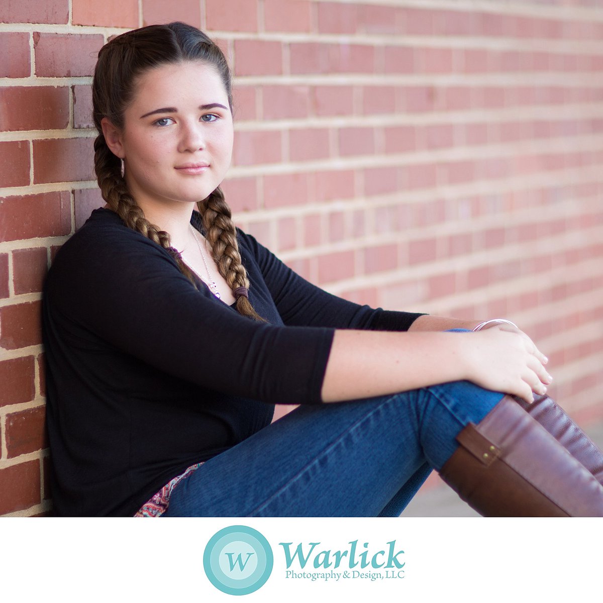 Downtown Raleigh's backdrops are definitely Instagram approved! #downtownRaleigh #Raleighphotos #Raleighphotography #teenphotography #highschoolphotography #portraitphotos #portraitphotography #Raleighportraits #RaleighNC #Raleigh #downtownphotography #ncphotographer