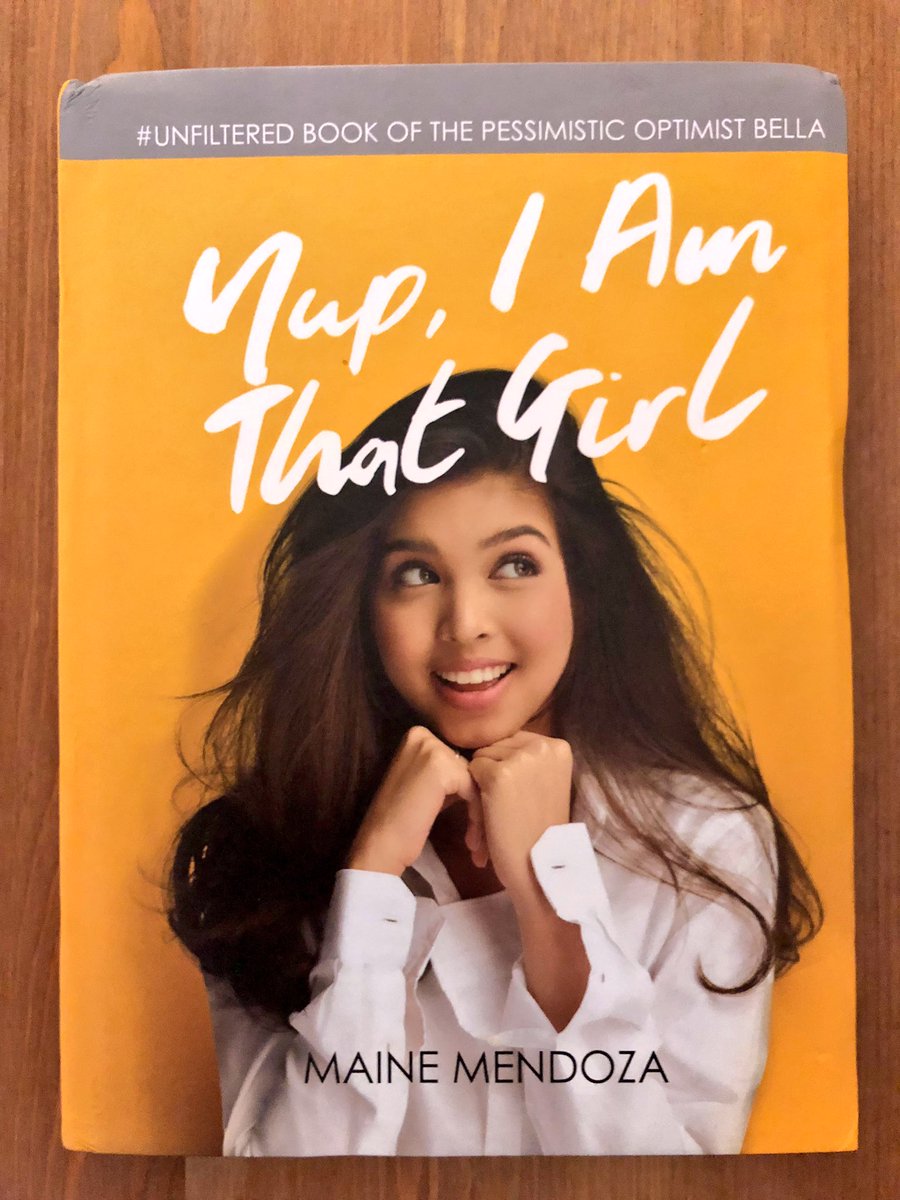 irene_gabby's tweet photo. at last🙏 from pinas🇵🇭 with ♥️ come visit banff🇨🇦  @mainedcm so you could sign all my magazine's and book 😇 #mainedcmForMAC na lang ang hinihintay ko 💋 https://t.co/8Ku6M3kz35