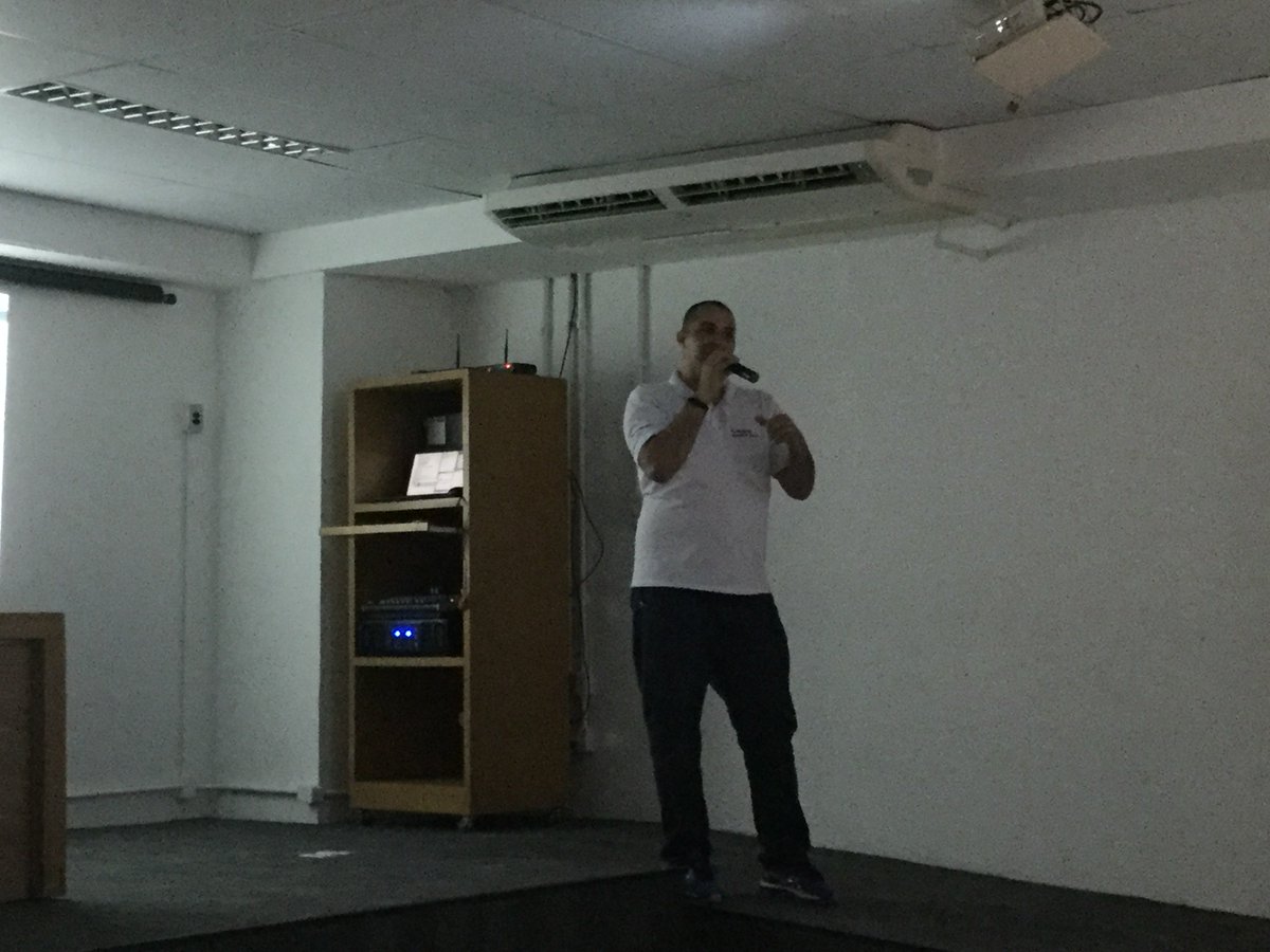 intradb's tweet photo. É demo que você quer @ ? 🤓 O consultor da @intradb @maycon alves traz pra gente na #CaravanaAzureData #Recife 🤩 https://t.co/QGBJyLvOaC