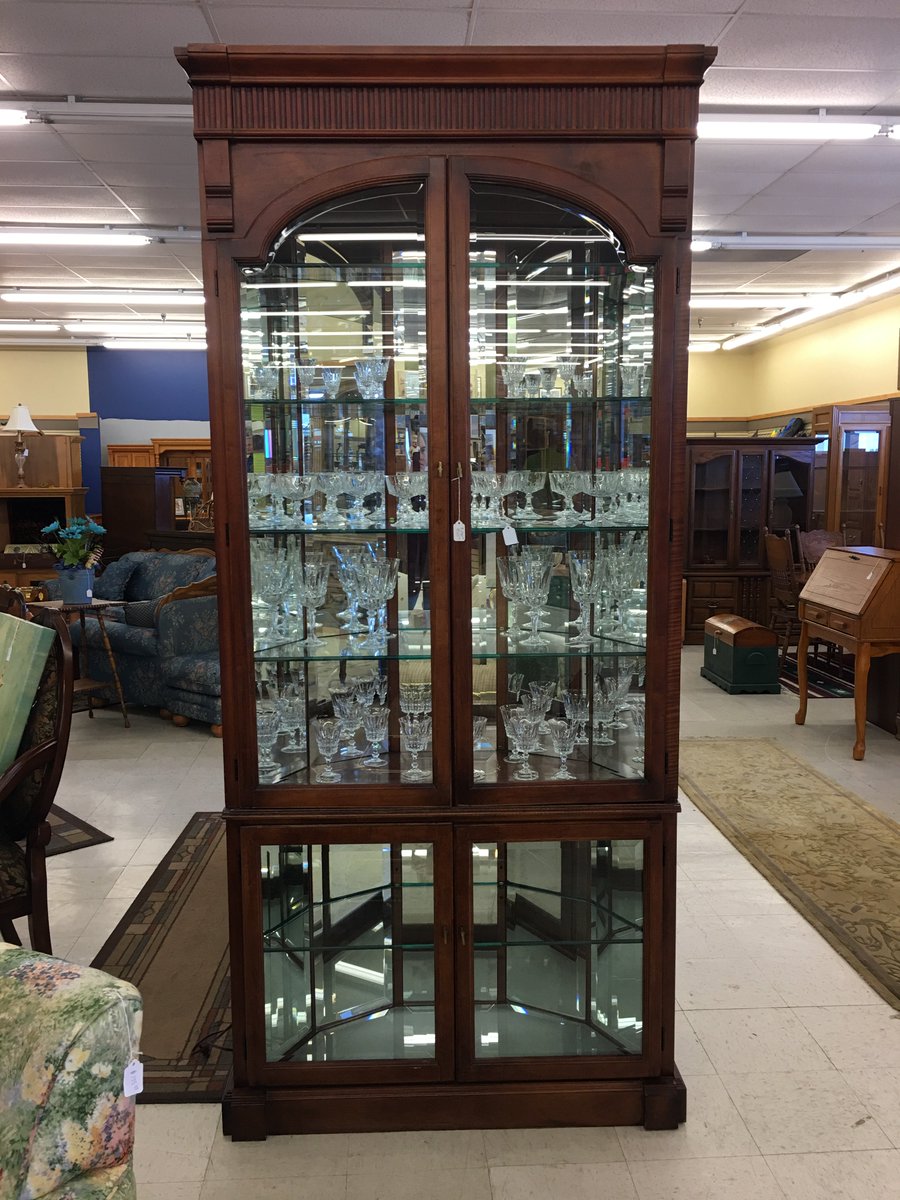 MKConsignment's tweet photo. Absolutely gorgeous china hutch! You must come see this, with the mirrors and geometric design inside it creates a stunning display for your china  or crystal! Come see it today at MK West, next to the Hobby Lobby!! https://t.co/O4rcNUSPDh