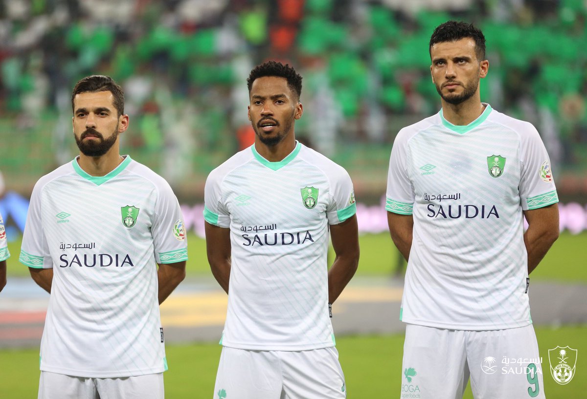 النادي الأهلي السعودي On Twitter الأهلي الباطن صور الشوط الأول الأهلي 1 0 الباطن