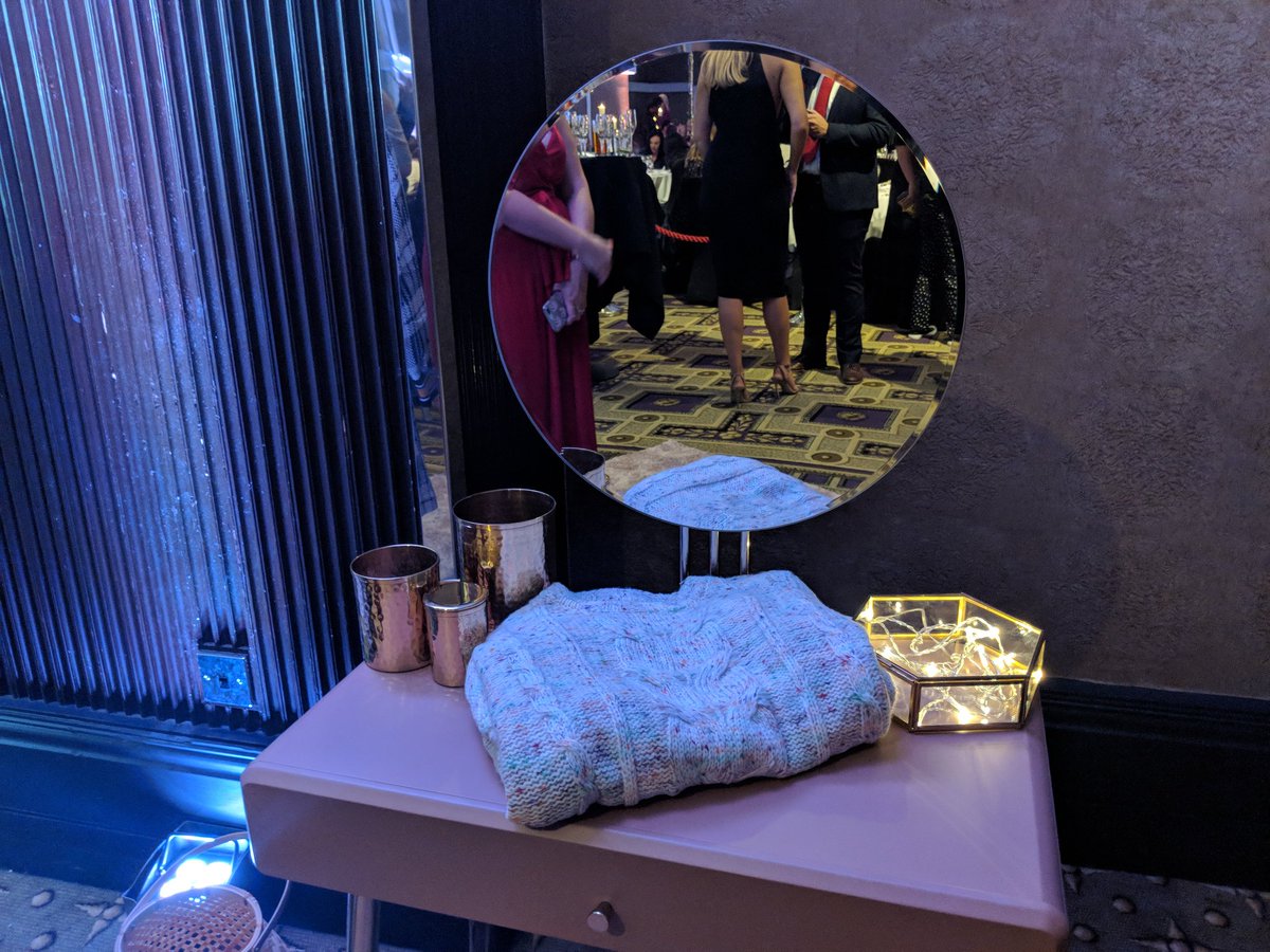 MrsYorkshireUK's tweet photo. I wish my house and coat looked like this... @LaRedouteUK #DiscoverLR #NBAs18 https://t.co/OmTUNdXykQ