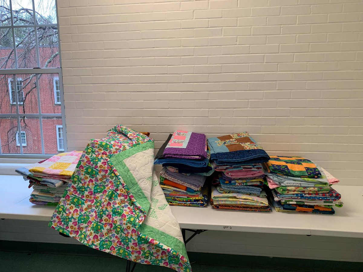 _TheBlueRibbon's tweet photo. THANK YOU to the Friendship Quilters Guild of Linthicum for your donation of 66 hand-made quilts & supplies for our Backpacks of Love! These unique & thoughtful quilts show the care & love in each backpack.
#blueribbonproject #backpacksoflove #friendshipquiltersguildoflinthicum https://t.co/g6ECyZhEoj