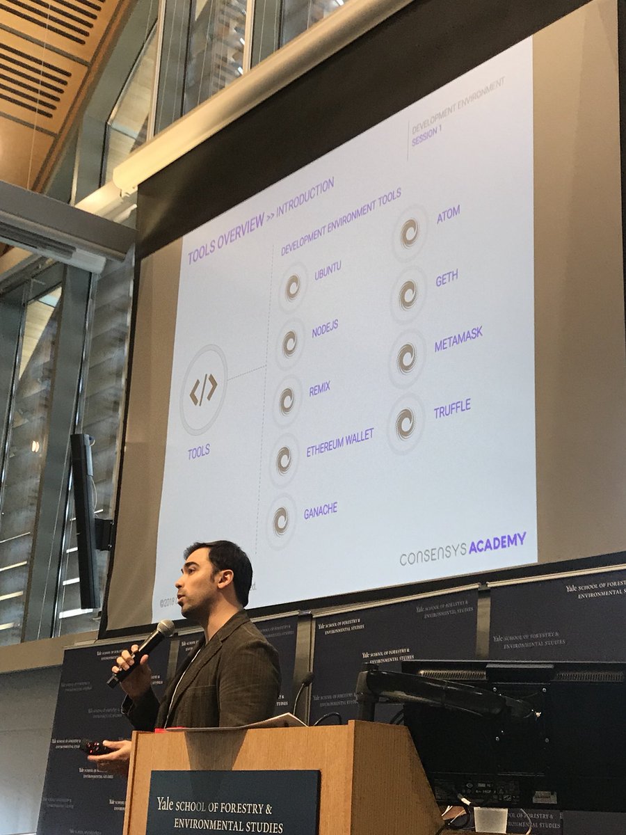 BlockchainYale's tweet photo. @cvivasa of @ConsenSysAcad kickstarting Blockchain 101 crash course! https://t.co/QZw14oMAkw
